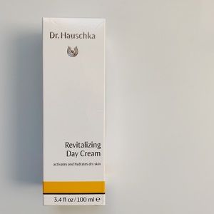 Dr Hauschka Revitalizing Day Cream 3.40 fl oz